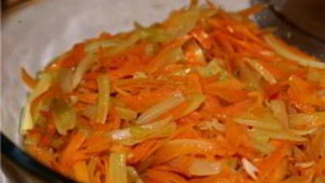 куриные сердечки с морковью