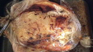 Курица, фаршированная квашеной капустой