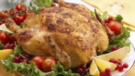 курица, фаршированная овощами, в духовке