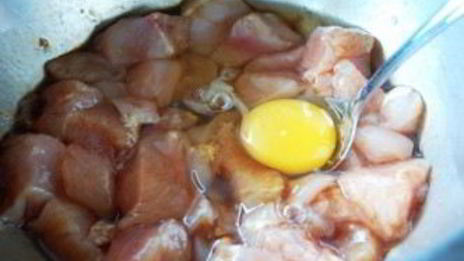 курица с ананасами