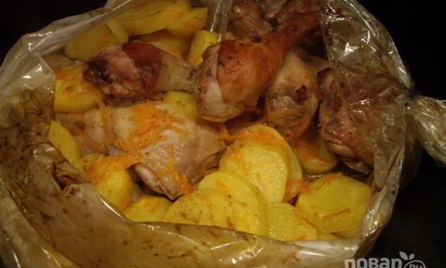 Рецепт курицы в рукаве с картошкой
