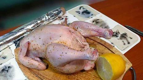 курица запеченая с яблоками