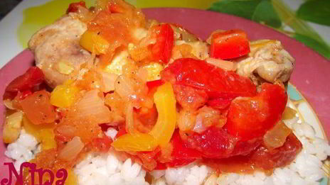 курица, запеченная с овощами