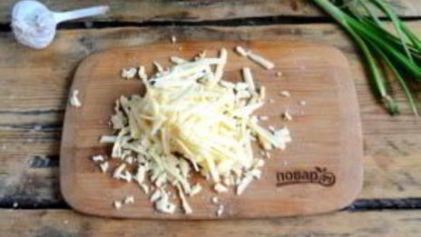 нежные куриные шарики в сливочном соусе