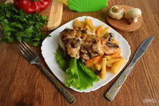 Сочные куриные грудки в сметане