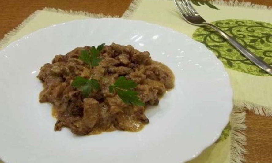 Рецепт свинины в сметане