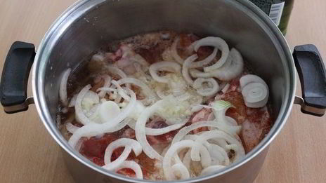 свиные ребра в медово-пивном маринаде