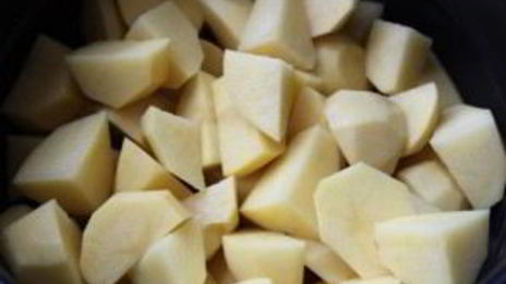 телятина в мультиварке с картошкой