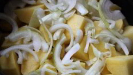 телятина в мультиварке с картошкой