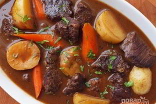 Тушеная говядина с картошкой