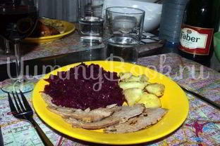 Утка с яблоками