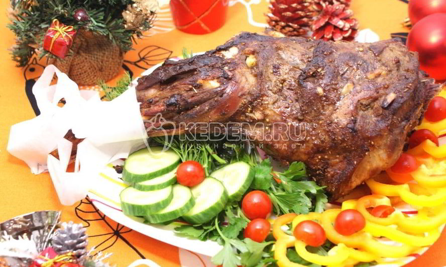 Рецепт запеченной бараньей ноги