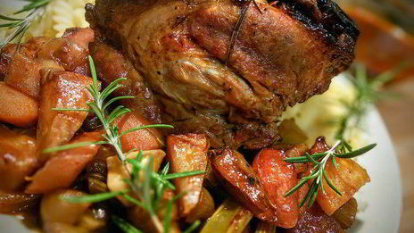 запеченная свинина с карамелизированной корочкой