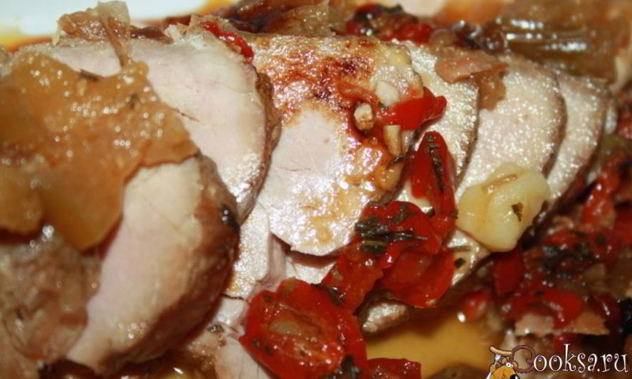 Рецепт запеченного окорока с яблоками и сладким перцем