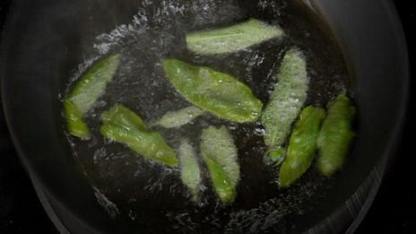 жареные перепела с гречкой