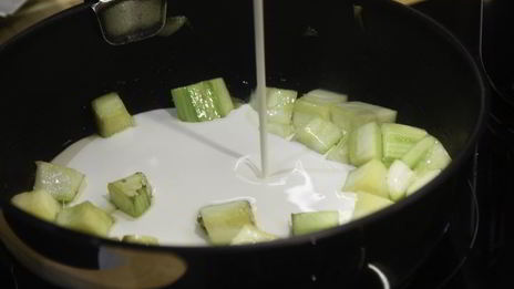 ньокки с соусом из креветок