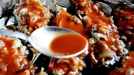 фаршированные баклажаны под сырной корочкой