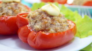 Фаршированные перцы в духовке