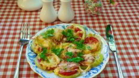 кабачки с помидорами и сыром в духовке