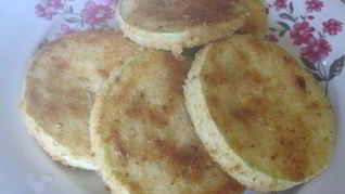 Кабачки, жареные в панировочных сухарях