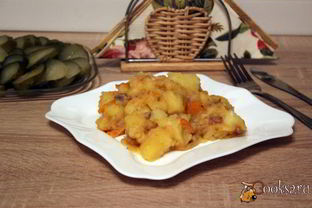 Картофель с говяжьей тушенкой