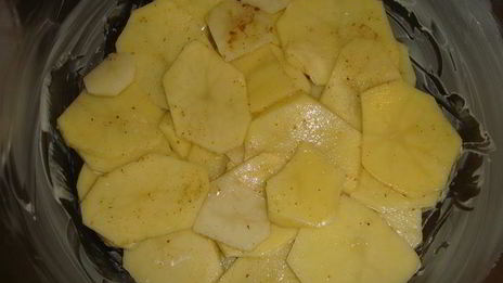 картофель в молоке, запеченный в духовке