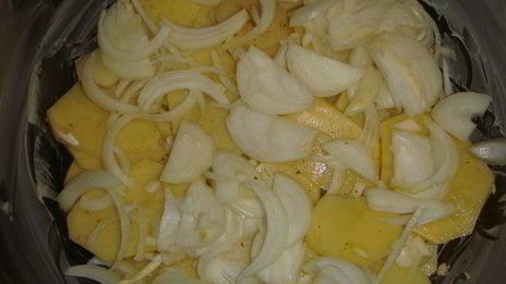 картофель в молоке, запеченный в духовке