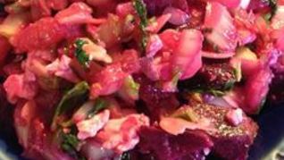 Китайская капуста Бок Чой с фетой и свеклой