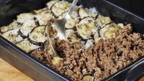 мусака с баклажанами и картофелем