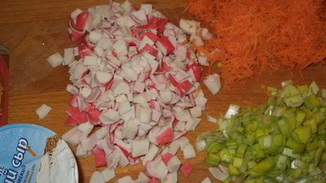 перец, фаршированный крабовыми палочками