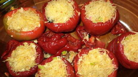 перец, фаршированный крабовыми палочками