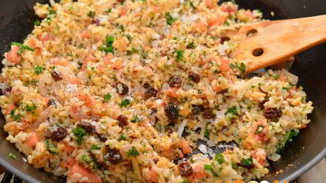 перец, фаршированный рисом, в духовке