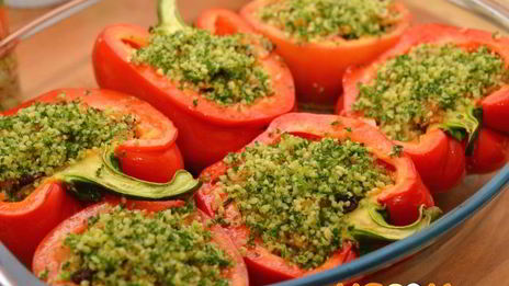 перец, фаршированный рисом, в духовке