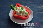 Перец, фаршированный зерненым творогом