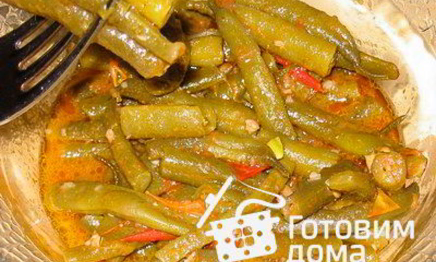 Рецепт стручковой фасоли, тушенной с помидорами