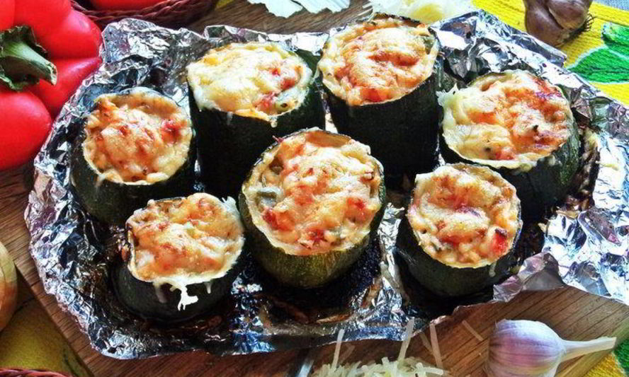 Рецепт цукини, запеченные с начинкой