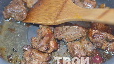 тушеная капуста с мясом в мультиварке