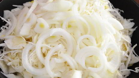 тушеная капуста с мясом