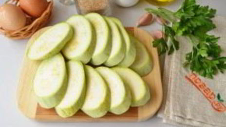 вегетарианские отбивные из кабачков