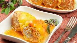 Запеченные перцы с фаршем