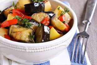 Жареные баклажаны с картофелем