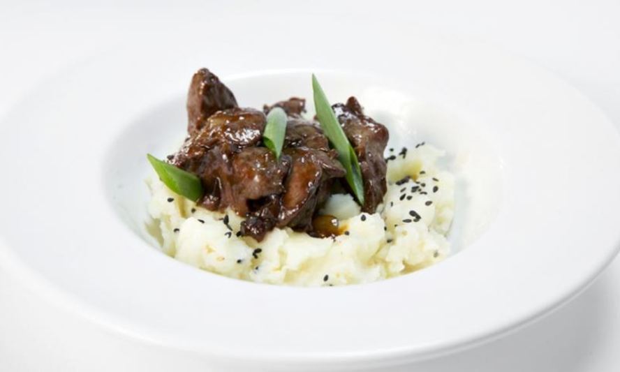 Рецепт куриной печенки в соусе терияки с имбирным пюре