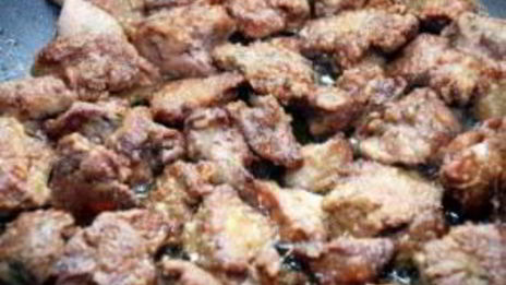 печень куриная на сковороде