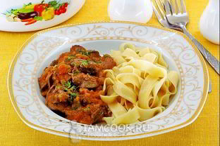 Печень куриная в яблочном соусе в микроволновке