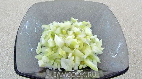 печень куриная в яблочном соусе в микроволновке