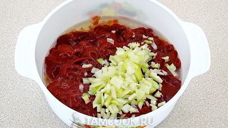 печень куриная в яблочном соусе в микроволновке