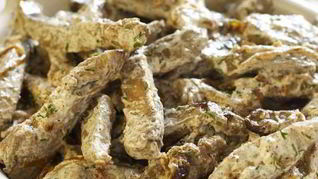 Печень по-строгановски