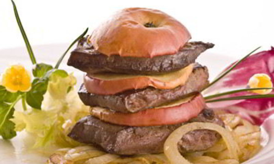 Рецепт печени в яблоках