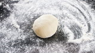 Тесто для пельменей и вареников