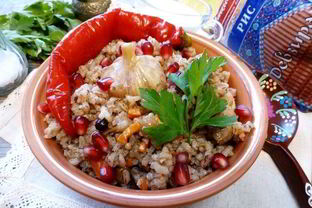 Ароматный плов с корицей и можжевельником